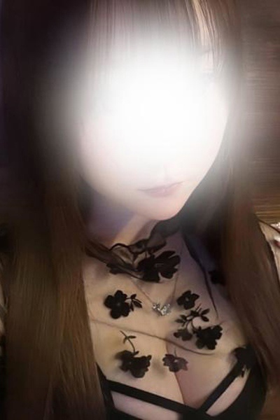 地元巨乳美少女れおなちゃん