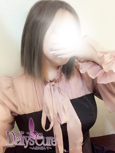 新人 みみ