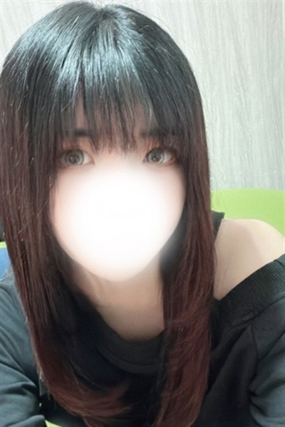 新人ゆま