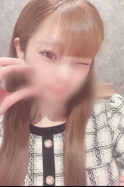 ユア 可愛さ溢れるアイドルフェイス