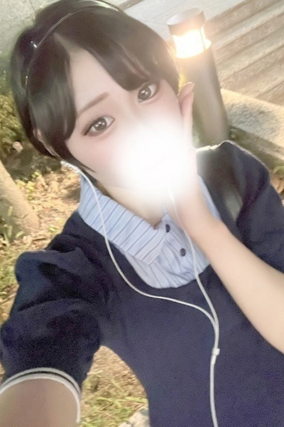 ݂邭