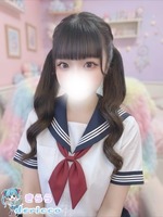 �����