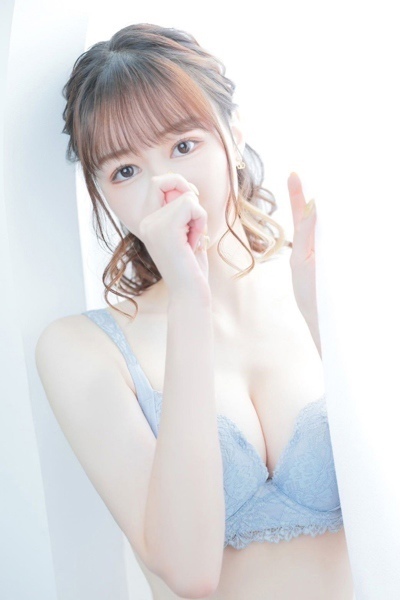 \@퐳`