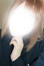 �L����