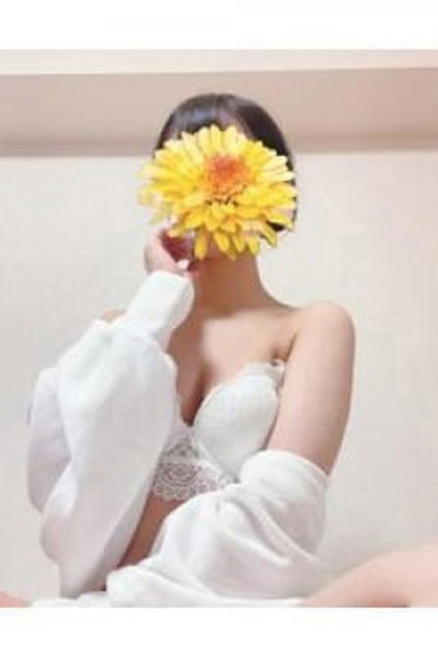 肳