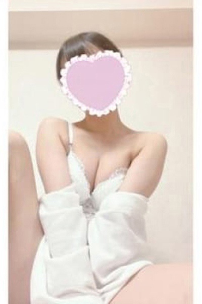 肳