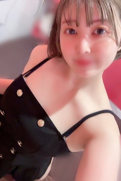 ˂