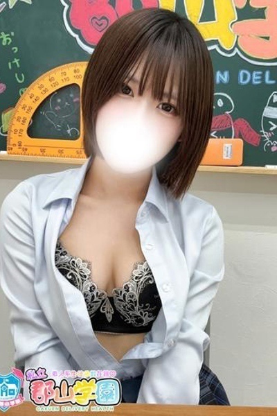 ΂