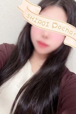 䂢 [22]